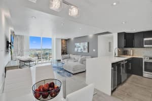 3000 Coral Way 1114, Miami