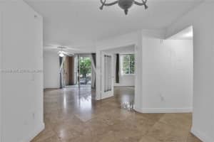 12160 Saint Andrews Pl 205, Miramar