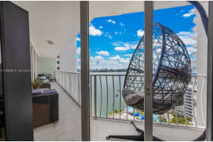 7601 E Treasure Dr 1924 North Bay Village, FL 33141 - MLS#A11989875