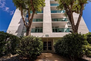1035 West Ave Ph02 Miami Beach, FL 33139 - MLS#A11989876