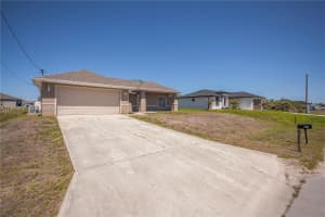 4104 13th St SW, Lehigh Acres, FL 33976, - MLS#A11989880