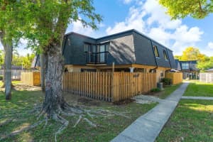 14210 Sw 94th Cir Ln 104-35, Miami