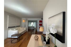 221 Meridian Ave APT 410, Miami Beach, FL 33139, - MLS#A11989898