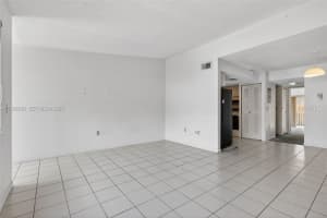 6802 Nw 166th Ter 602 Miami Lakes, FL 33014 - MLS#A11989930