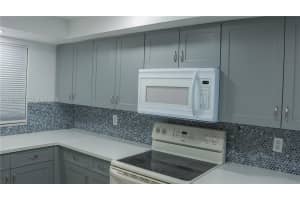 9421 Evergreen Pl APT 103, Davie, FL 33324, - MLS#A11989947