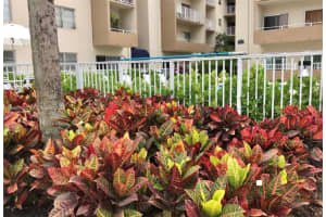 8121 Sw 82nd Ct Miami, FL 33143 - MLS#A11989952