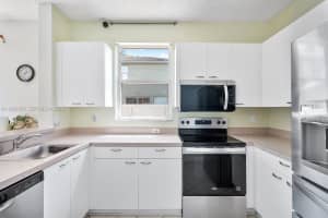 15462 Nw 14th Ct Pembroke Pines, FL 33028 - MLS#A11989958