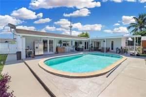 10941 Sw 180th St Miami, FL 33157 - MLS#A11989959