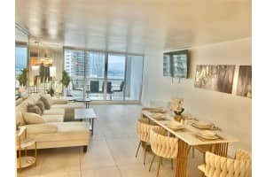 1717 Bayshore Dr , Miami, FL 33132 - MLS#A11989968
