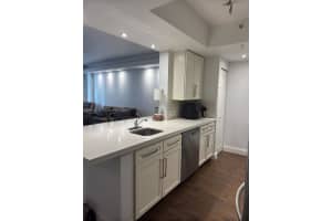 2000 Bayshore Dr , Miami, FL 33137 - MLS#A11989976