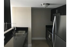 1990 Nw 4th Ct 7 Miami, FL 33136 - MLS#A11989992