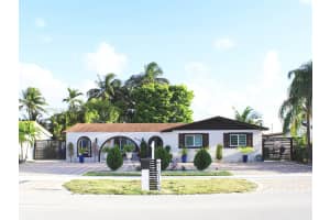 10760 Sw 28th St Miami, FL 33165 - MLS#A11990009