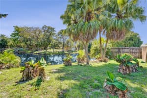 4460 Nw 43rd St Lauderdale Lakes, FL 33319 - MLS#A11990034