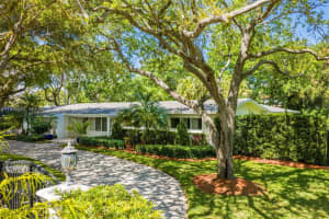 6601 Chapman Field Dr, Pinecrest