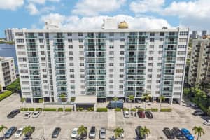 2841 Ne 163rd St 605 North Miami Beach, FL 33160 - MLS#A11990068