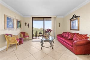 901 Colony Point Circle, Pembroke Pines, FL 33026 - MLS#A11990070