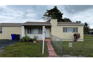 1001 S 22nd Ct Front - Main House Hollywood, FL 33020 - MLS#A11990121