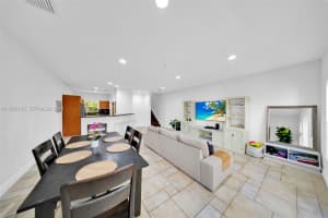 2917 Sw 30th Ct 2917 Miami, FL 33133 - MLS#A11990128