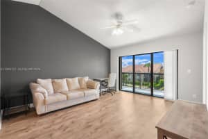 5761 Riverside Dr, Coral Springs, FL 33067, Sold 06/18/26