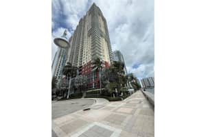 1155 Brickell Bay Dr 1206 Miami, FL 33131 - MLS#A11990143