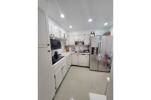 1825 S Ocean Dr 611 Hallandale Beach, FL 33009 - MLS#A11990148