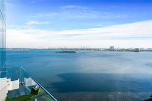 700 Ne 26th Ter 1404, Miami