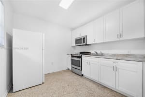 2661 SW 11th St #8, Miami, FL 33135, - MLS#A11990171