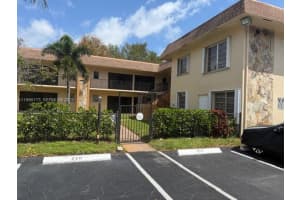 421 1st St , Hallandale Beach, FL 33009 - MLS#A11990173