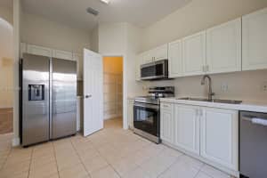 1947 24th Ter , Homestead, FL 33035 - MLS#A11990180