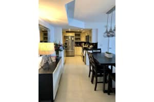 2333 Brickell Ave Ph207 Miami, FL 33129 - MLS#A11990188