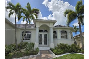 8268 Southwind Bay Cir, Fort Myers, FL 33908, - MLS#A11990197