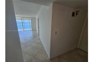 3020 Marcos Dr S310 Aventura, FL 33160 - MLS#A11990205