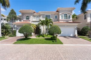 MLS# A11990219, Hollywood, Florida 33019