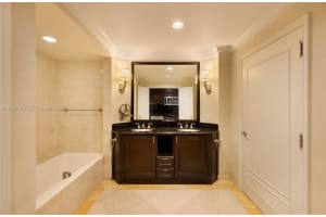 601 N Ft Lauderdale Beach Blvd 903 Fort Lauderdale, FL 33304 - MLS#A11990243