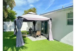 650 Ne 15th St Fort Lauderdale, FL 33304 - MLS#A11990300