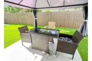 650 Ne 15th St Fort Lauderdale, FL 33304 - MLS#A11990300