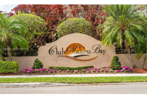 935 33rd Ter , Homestead, FL 33033 - MLS#A11990302