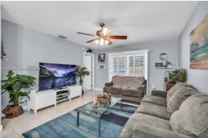 4332 Nw 120th Ln Sunrise, FL 33323 - MLS#A11990319