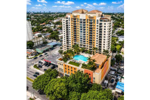 3232 Coral Wy APT 605, Coral Gables, FL 33145, - MLS#A11990321