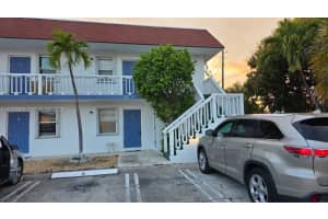 609 NE 6th Ct APT D, Boynton Beach, FL 33435, - MLS#A11990368