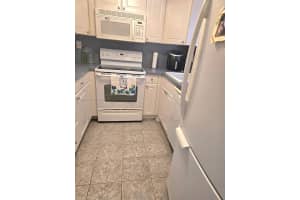 2998 E Sunrise Lakes Dr 111 Sunrise, FL 33322 - MLS#A11990384