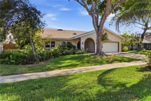 9521 NW 31st Pl, Sunrise, FL 33351, - MLS#A11990469