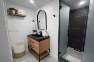 7735 Byron Ave #1, Miami Beach, FL 33141, - MLS#A11990500
