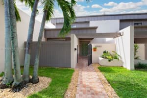 10520 SW 75th Ln, Miami, FL 33173, Sold 06/12/26