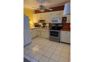 1570 15th St , Homestead, FL 33033 - MLS#A11990540