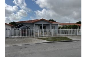 174 E 15th St Hialeah, FL 33010 - MLS#A11990552