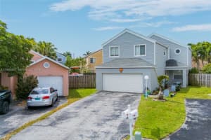 10020 223rd Ln , Cutler Bay, FL 33190 - MLS#A11990567