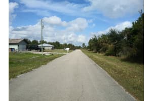 6155 Hughes Ave, Fort Myers, FL 33905 - MLS#A11990587