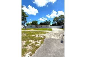 15825 E Bunche Park Dr Miami Gardens, FL 33054 - MLS#A11990614