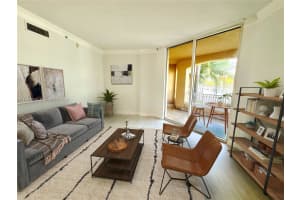 3001 Ne 185th St 213 Aventura, FL 33180 - MLS#A11990631